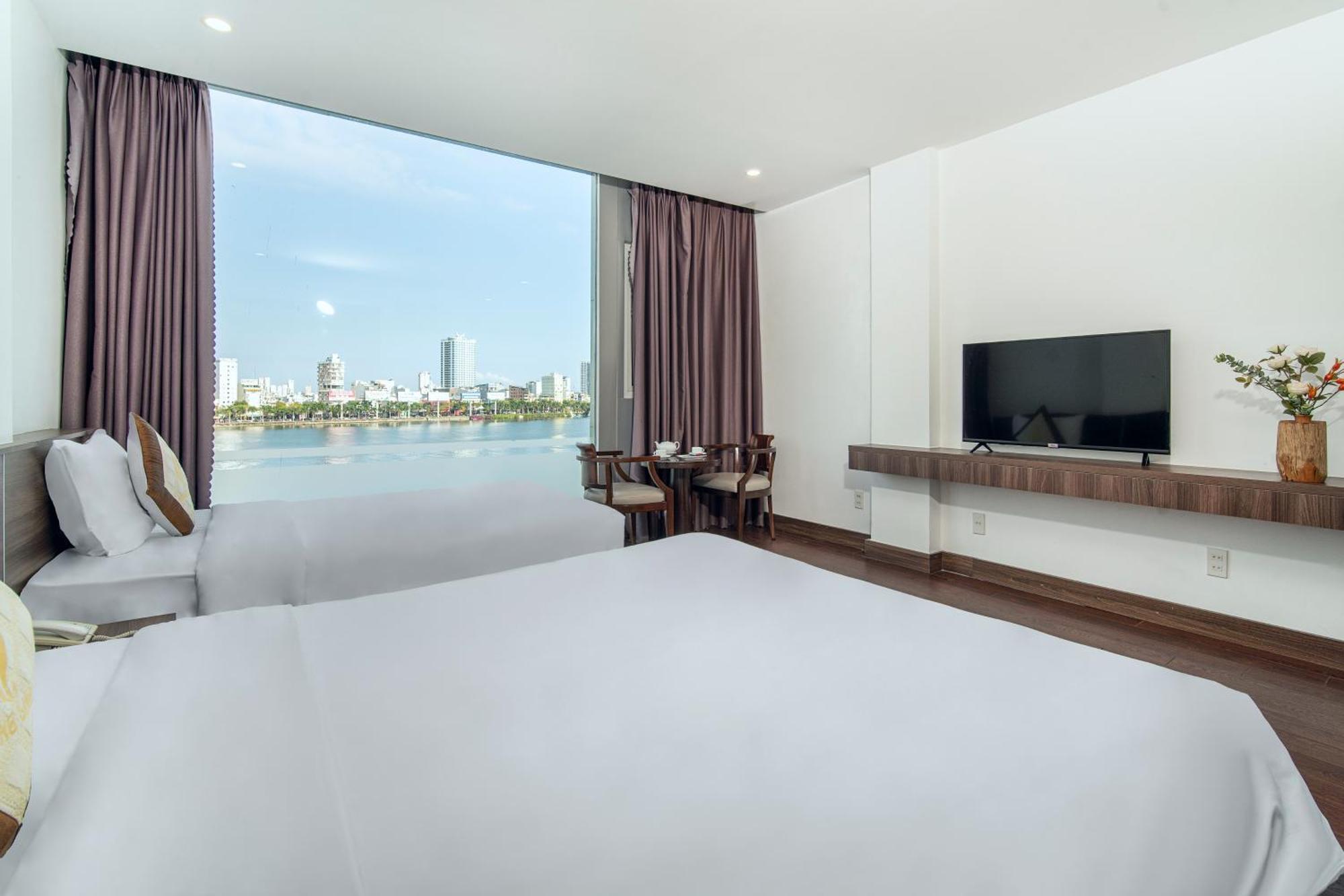 Hoang Linh Riverside Hotel Danang Екстер'єр фото