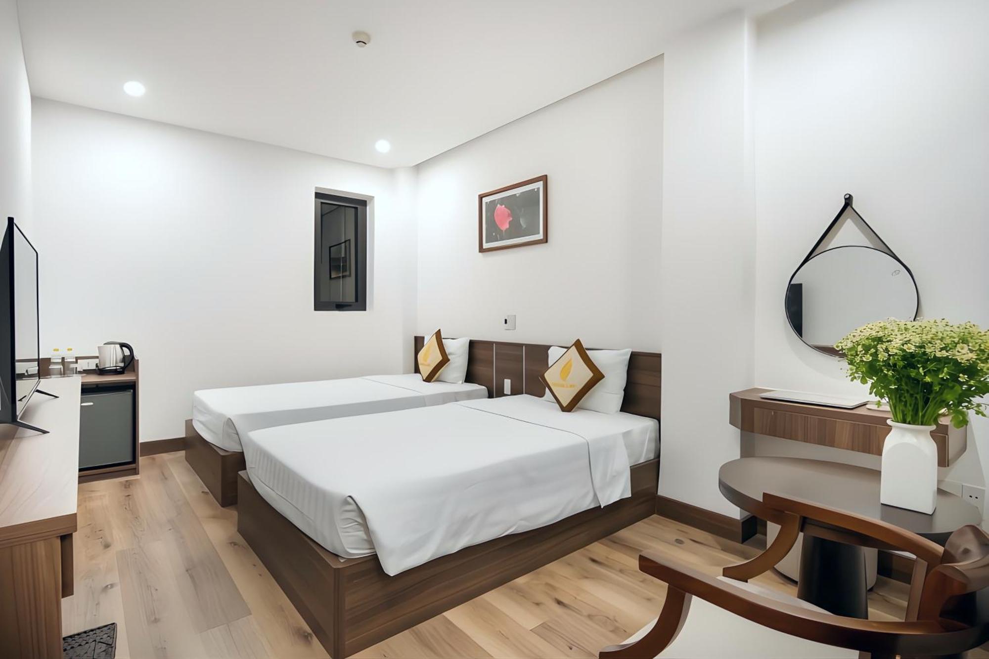 Hoang Linh Riverside Hotel Danang Екстер'єр фото