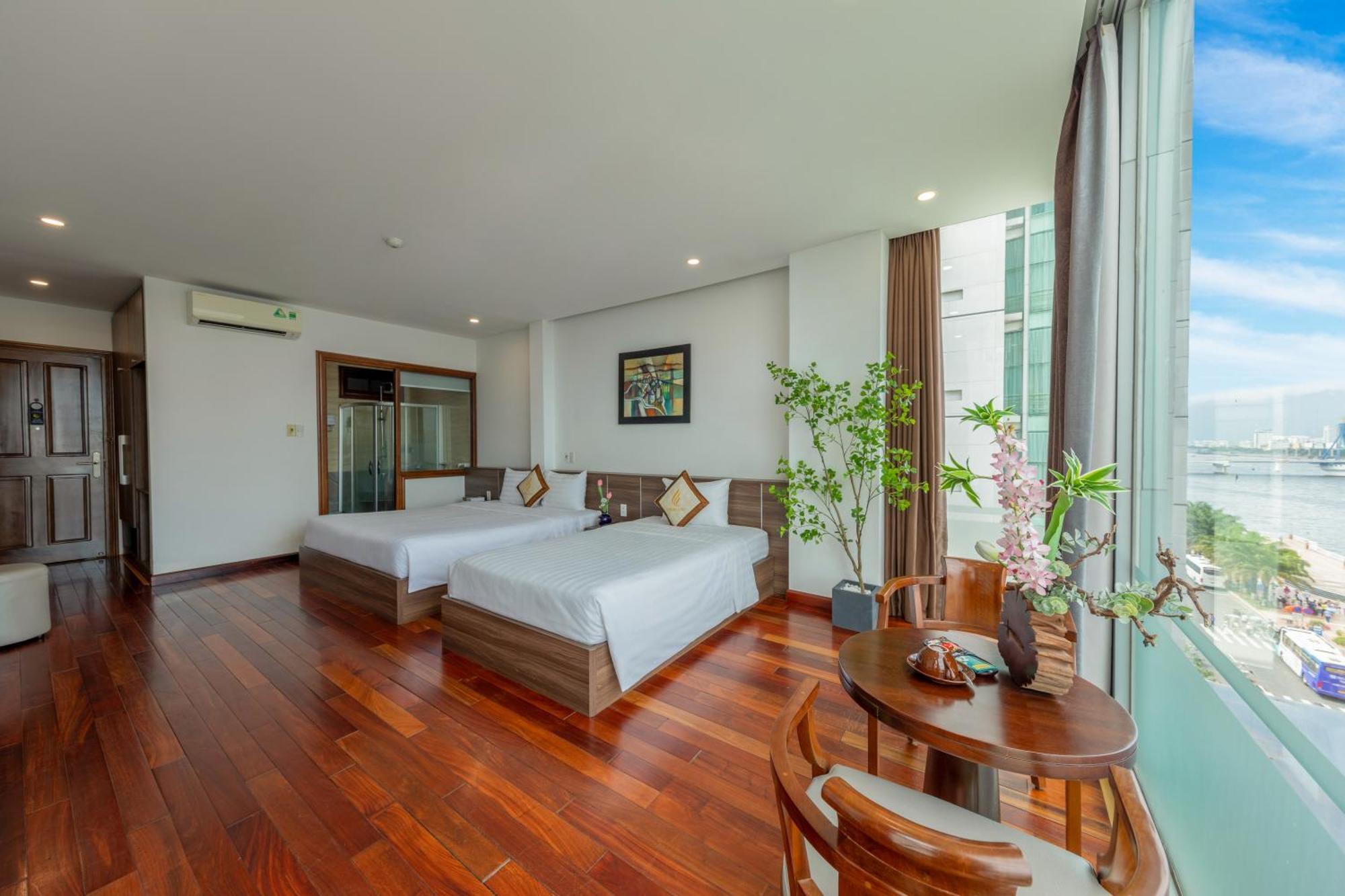 Hoang Linh Riverside Hotel Danang Екстер'єр фото