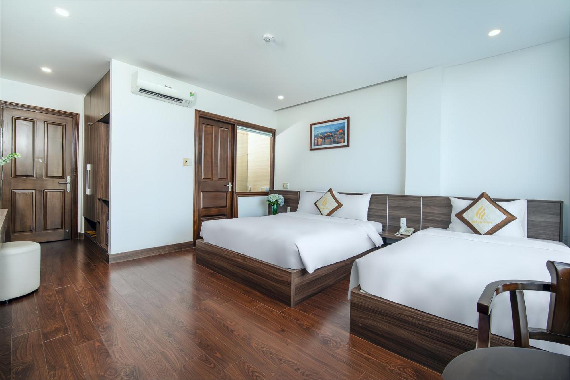 Hoang Linh Riverside Hotel Danang Екстер'єр фото